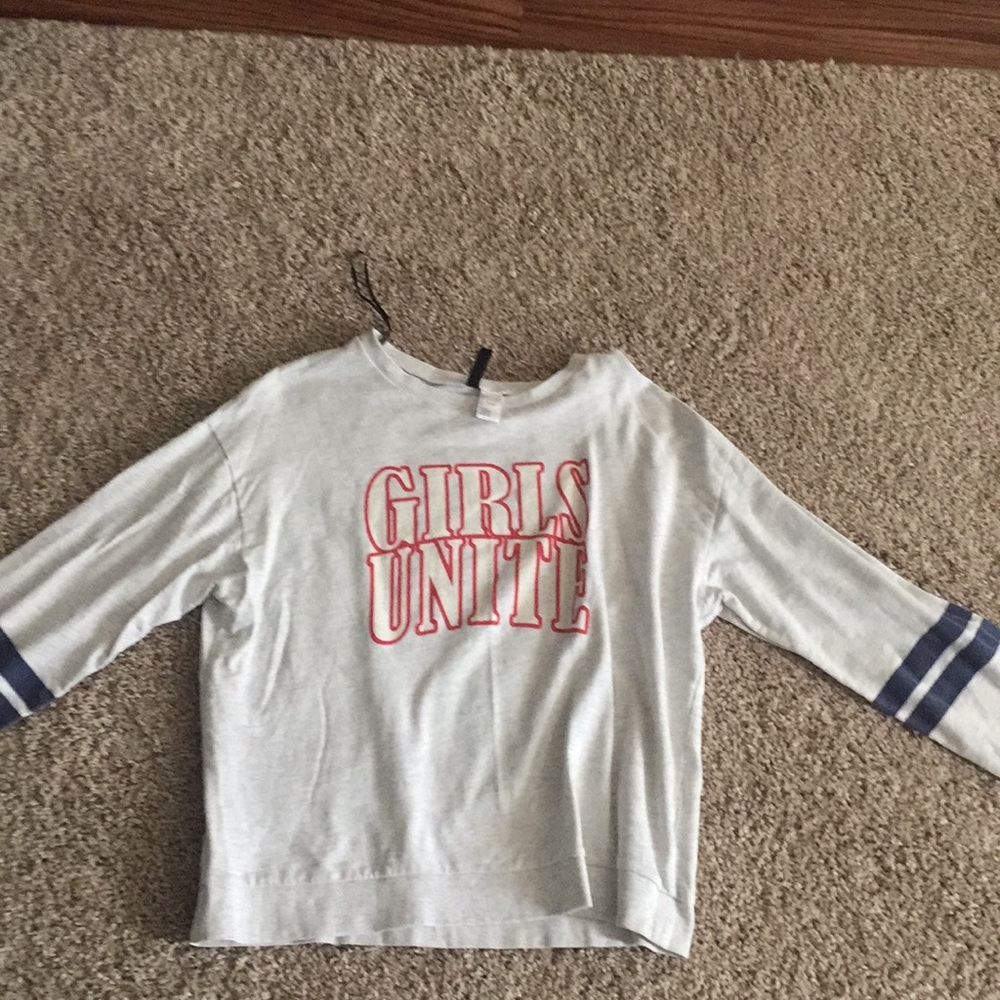 Sweatshirt